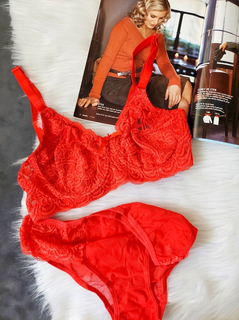 ست لباس زیر گیپور مدل آیسا (قرمز)